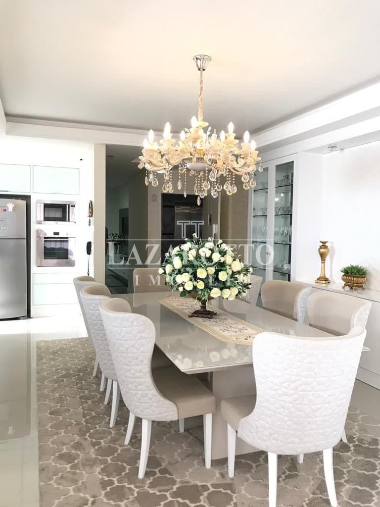 Apartamento à venda – Rua 271 • Meia Praia • Itapema