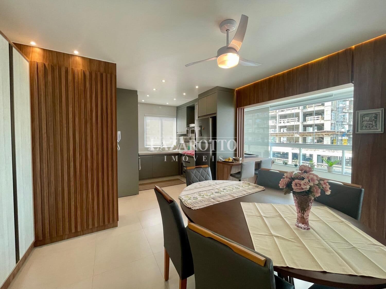 Apartamento à venda – Rua 250 • Meia Praia • Itapema