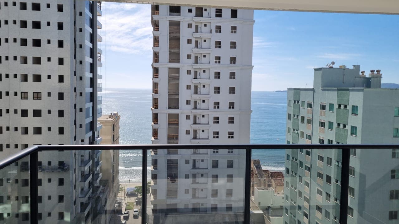Apartamento à venda – Rua 269 • Meia Praia • Itapema