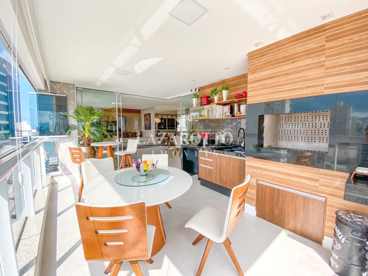 Apartamento à venda – Rua 264 • Meia Praia • Itapema