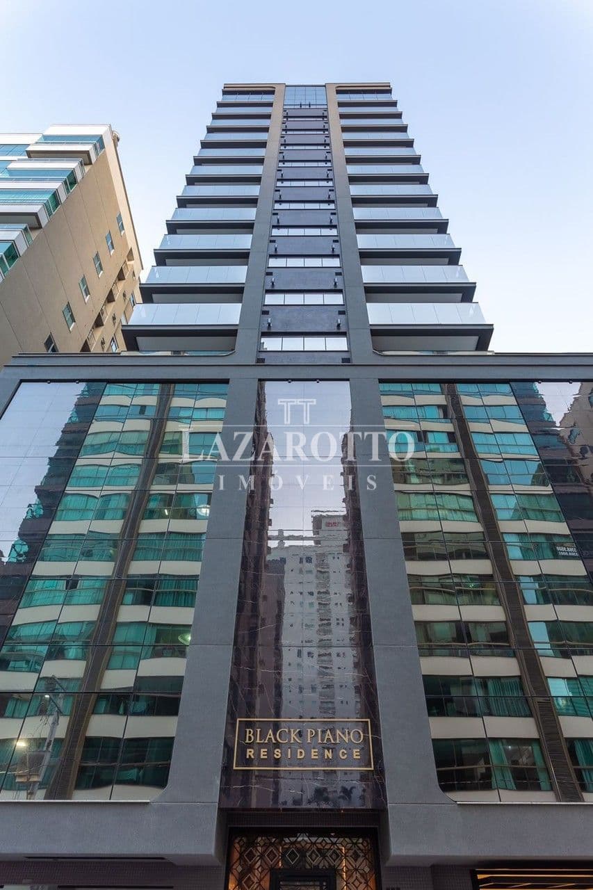 Apartamento à venda – Rua 236 • Meia Praia • Itapema
