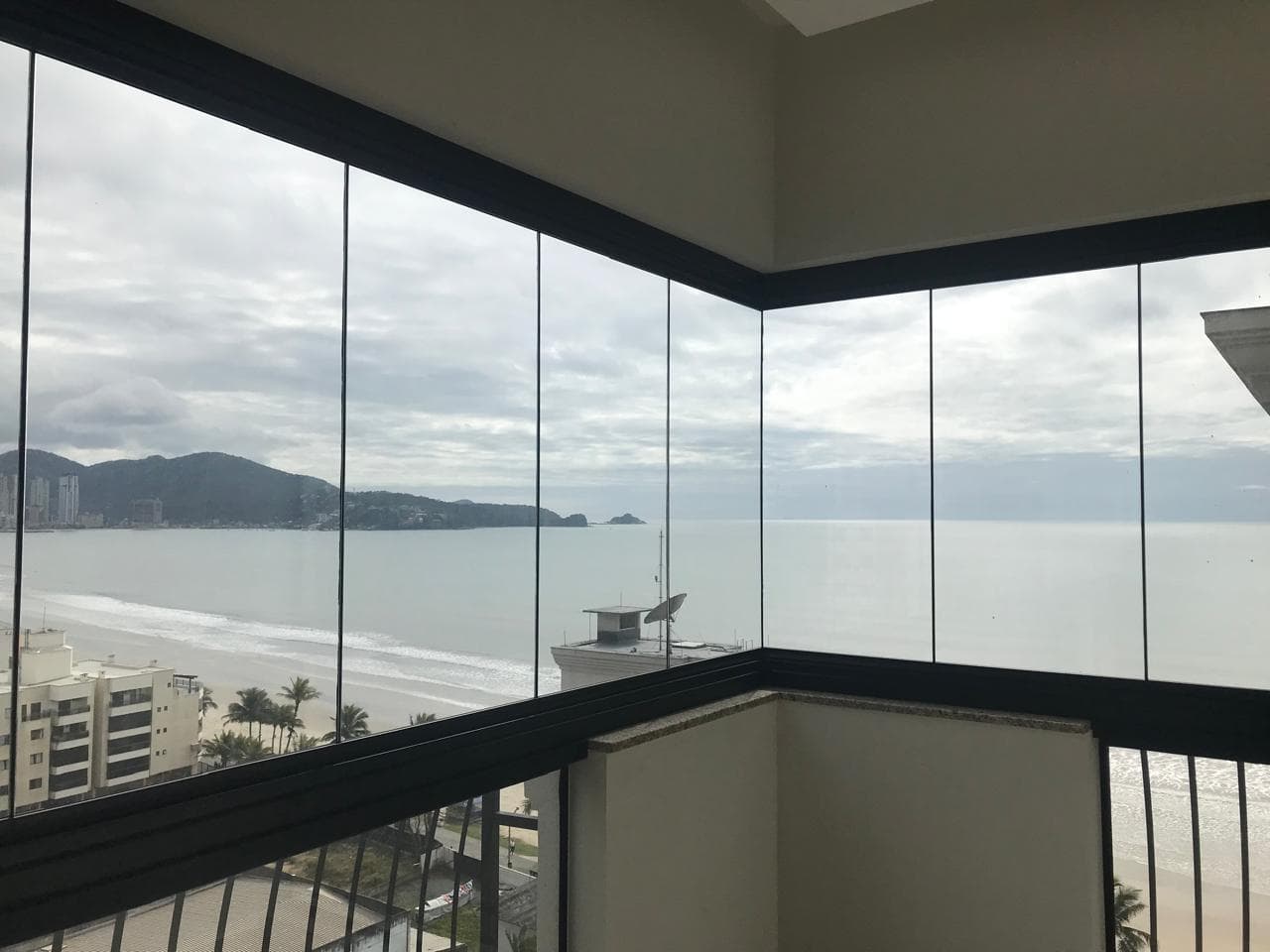 Apartamento à venda – Rua 211 • Meia Praia • Itapema