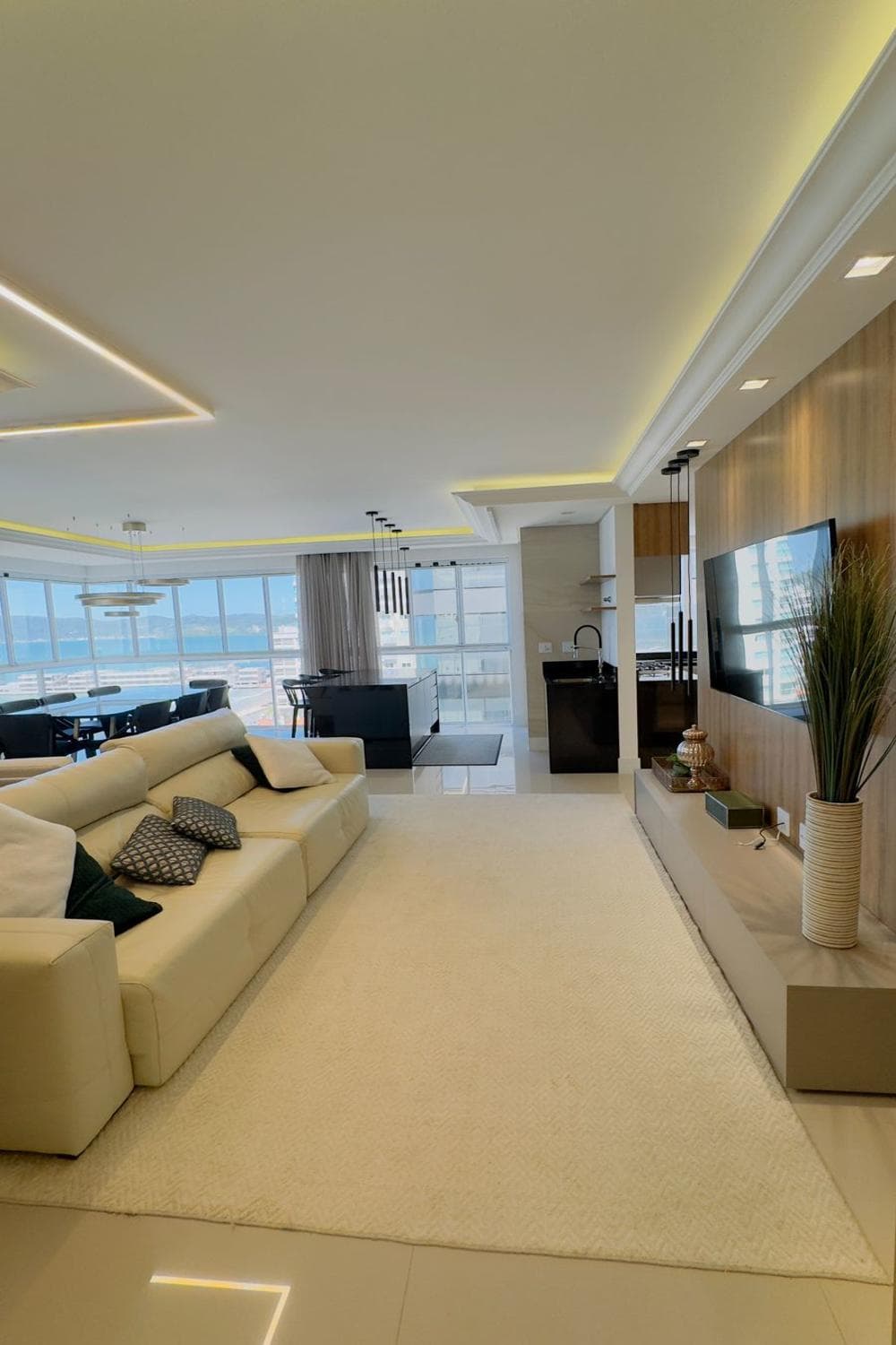 Apartamento à venda – Rua 315 • Meia Praia • Itapema
