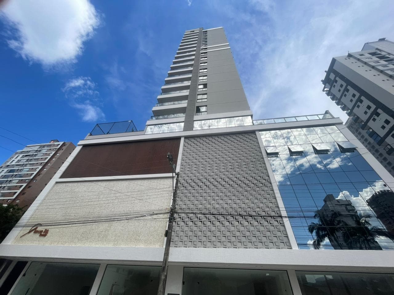 Apartamento à venda – Rua 278 • Meia Praia • Itapema