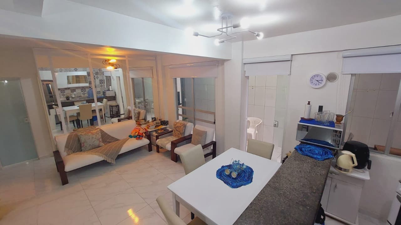 Apartamento à venda – Rua 303 • Meia Praia • Itapema