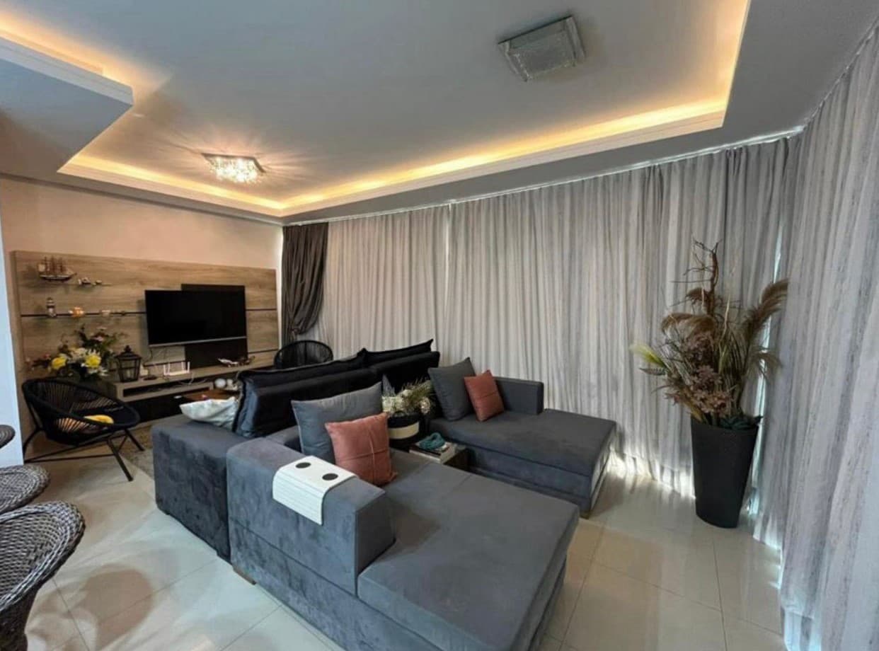Apartamento à venda – Rua 232 • Meia Praia • Itapema