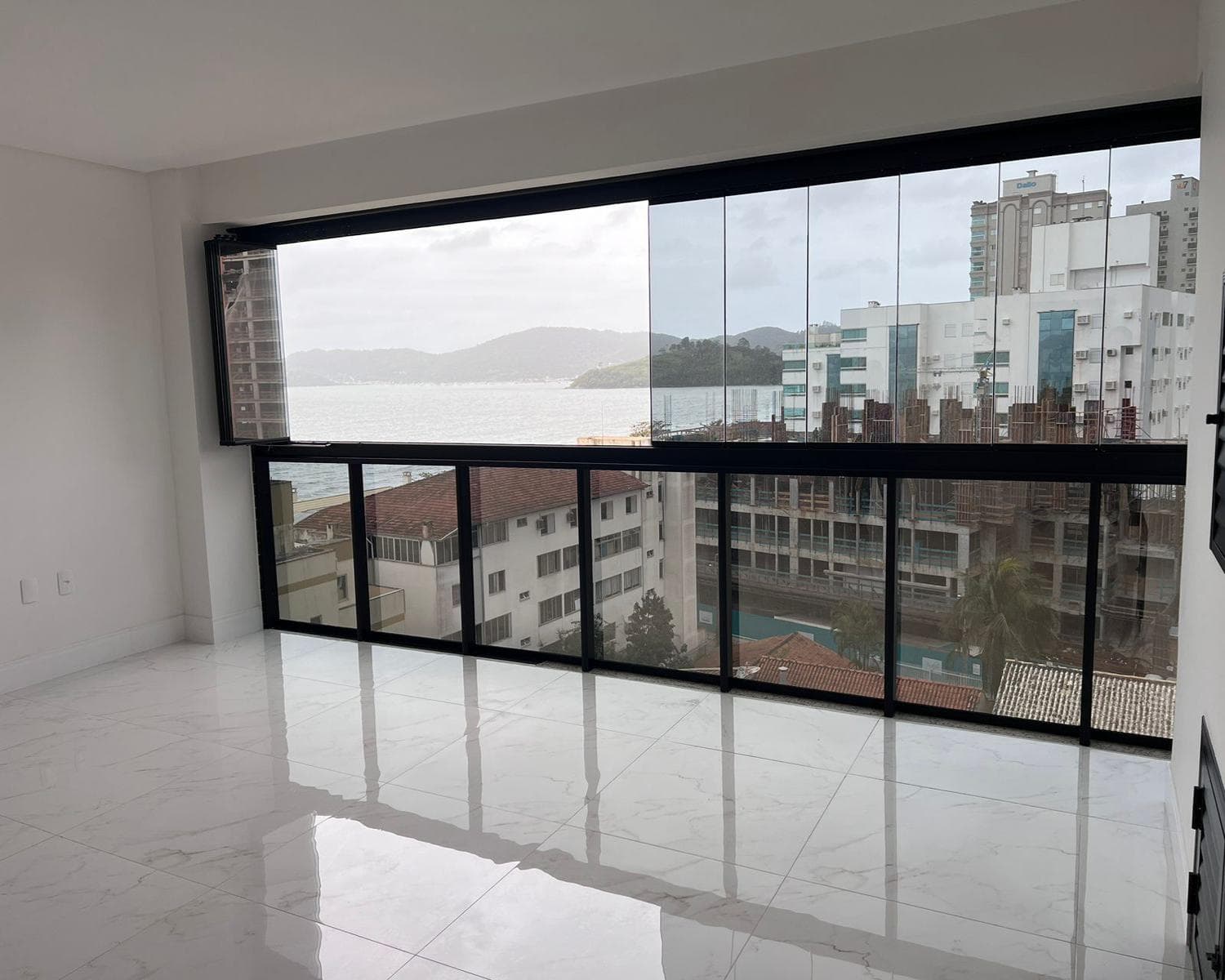 Apartamento à venda – Neuza Silva Miglioni • Perequê • Porto Belo
