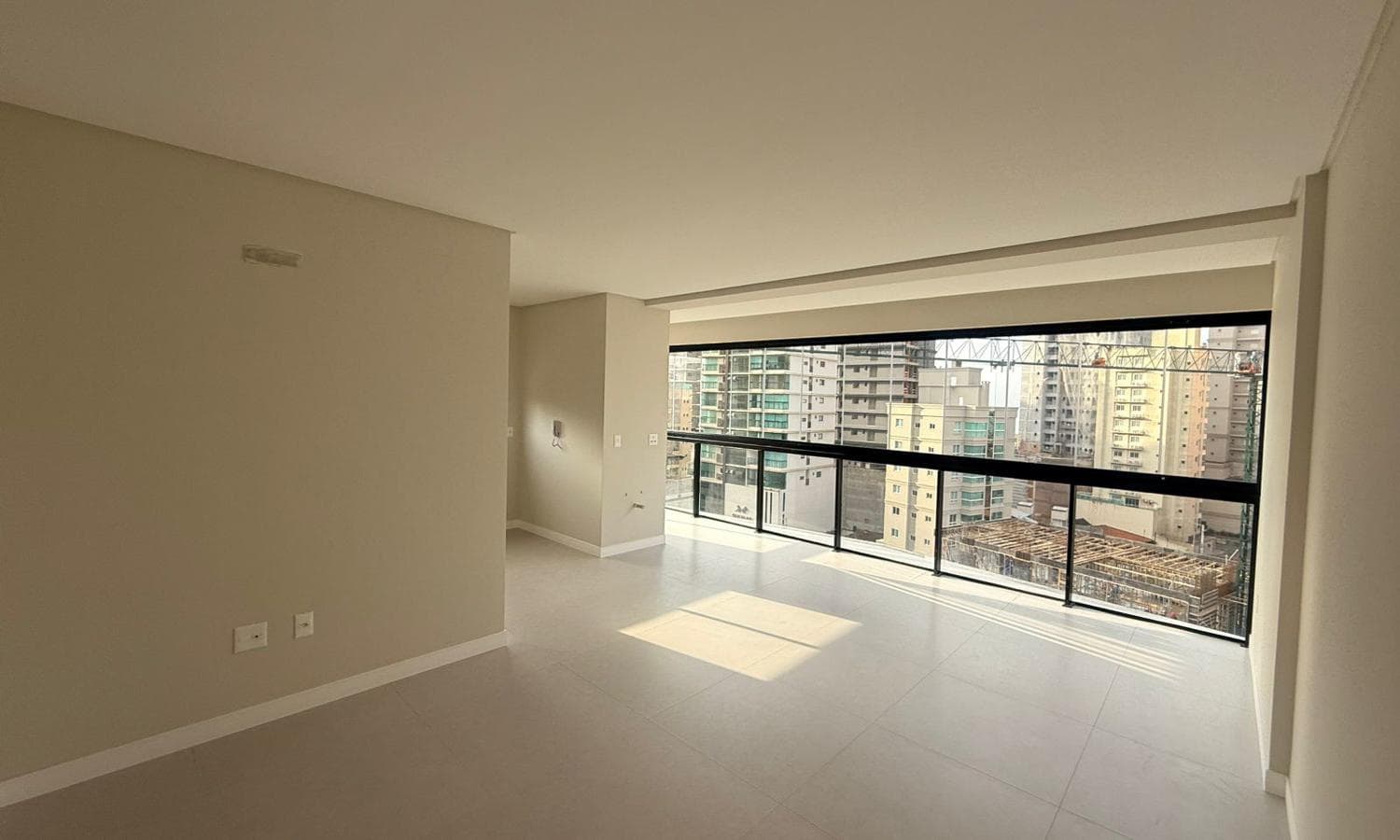 Apartamento à venda – Egidio Cuculo • Perequê • Porto Belo