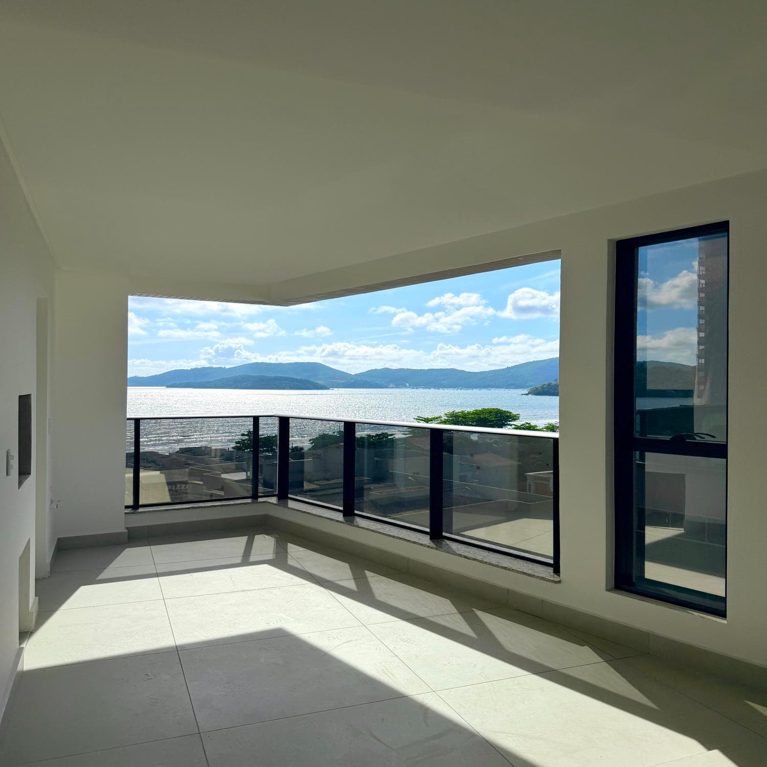 Apartamento à venda – Rubens Alves • Perequê • Porto Belo