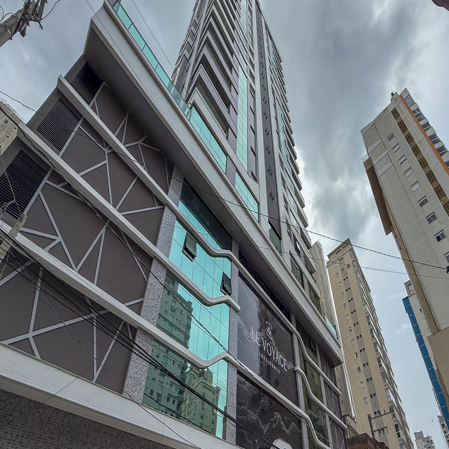 Apartamento à venda – Rua 266 • Meia Praia • Itapema