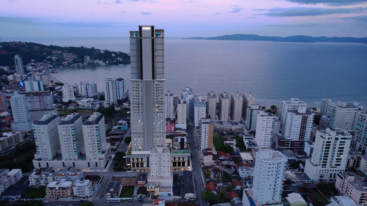 Apartamento à venda – Rua 129 • Centro • Itapema