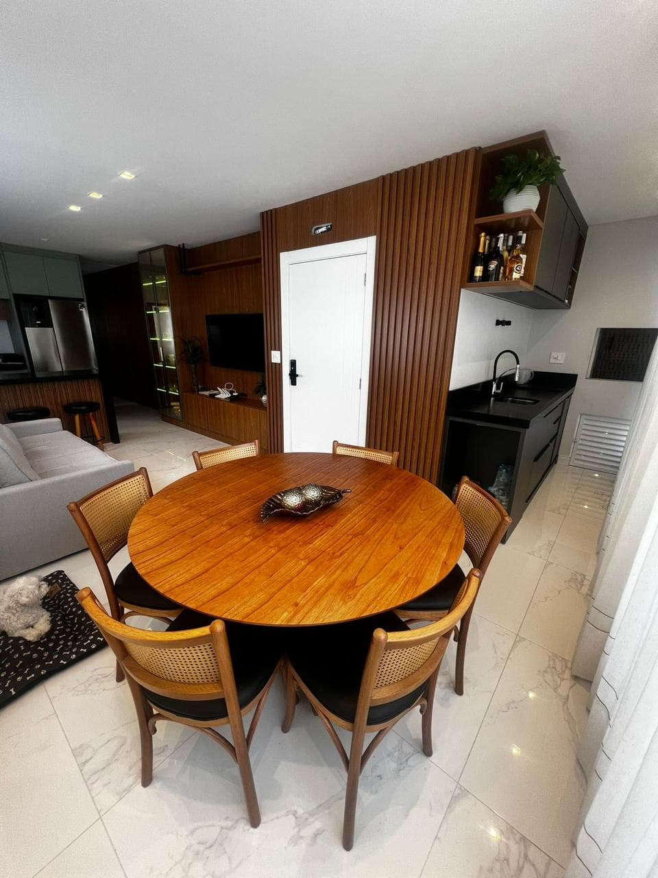 Apartamento à venda – Rua 302 • Meia Praia • Itapema