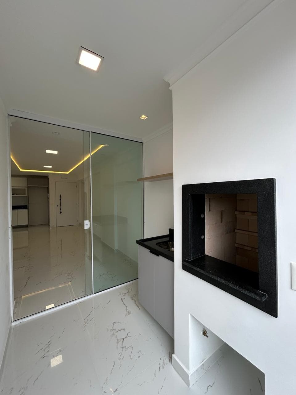 Apartamento à venda – Rua 406 B • Morretes • Itapema