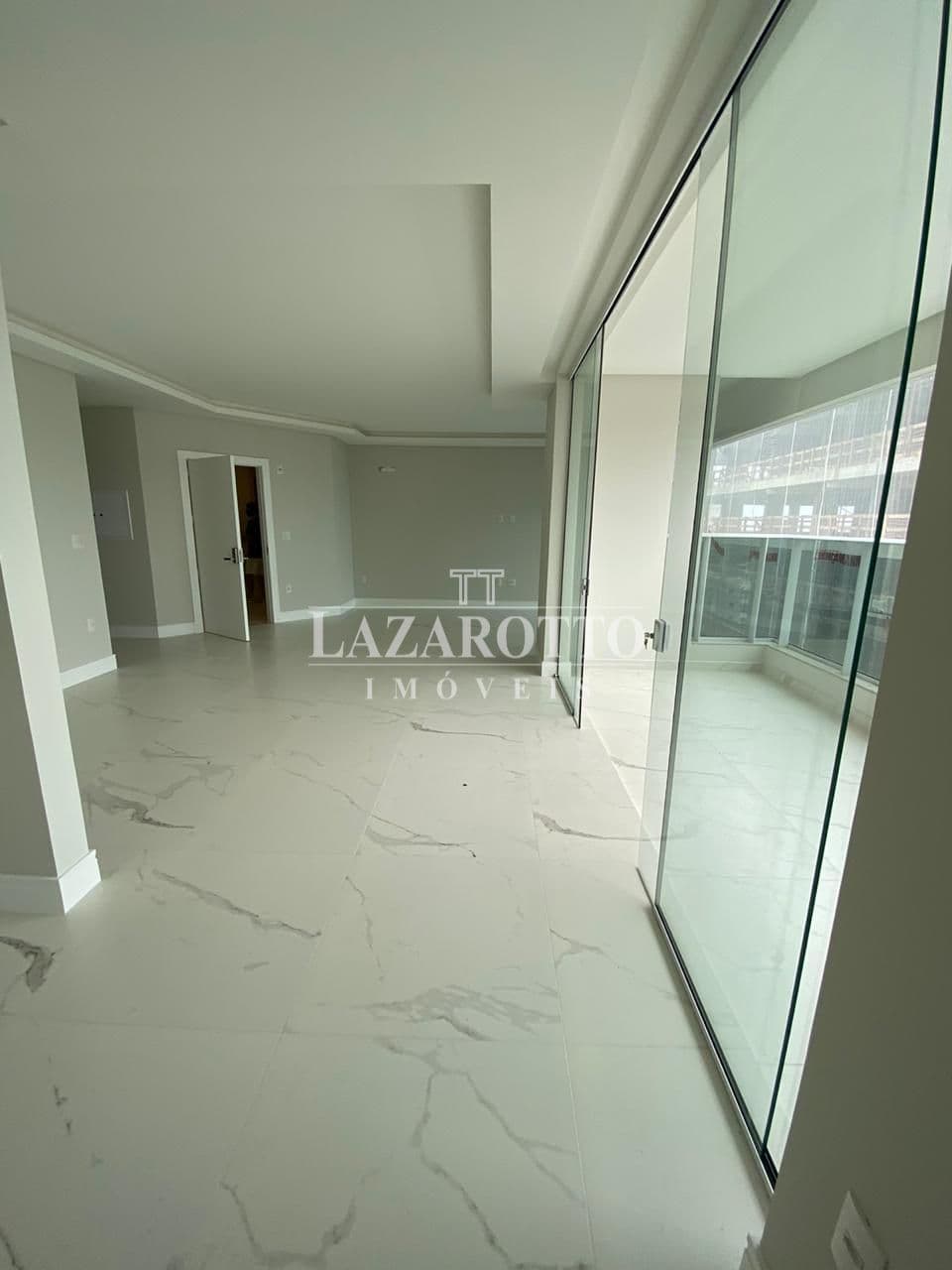 Apartamento à venda – Rua 238 • Meia Praia • Itapema