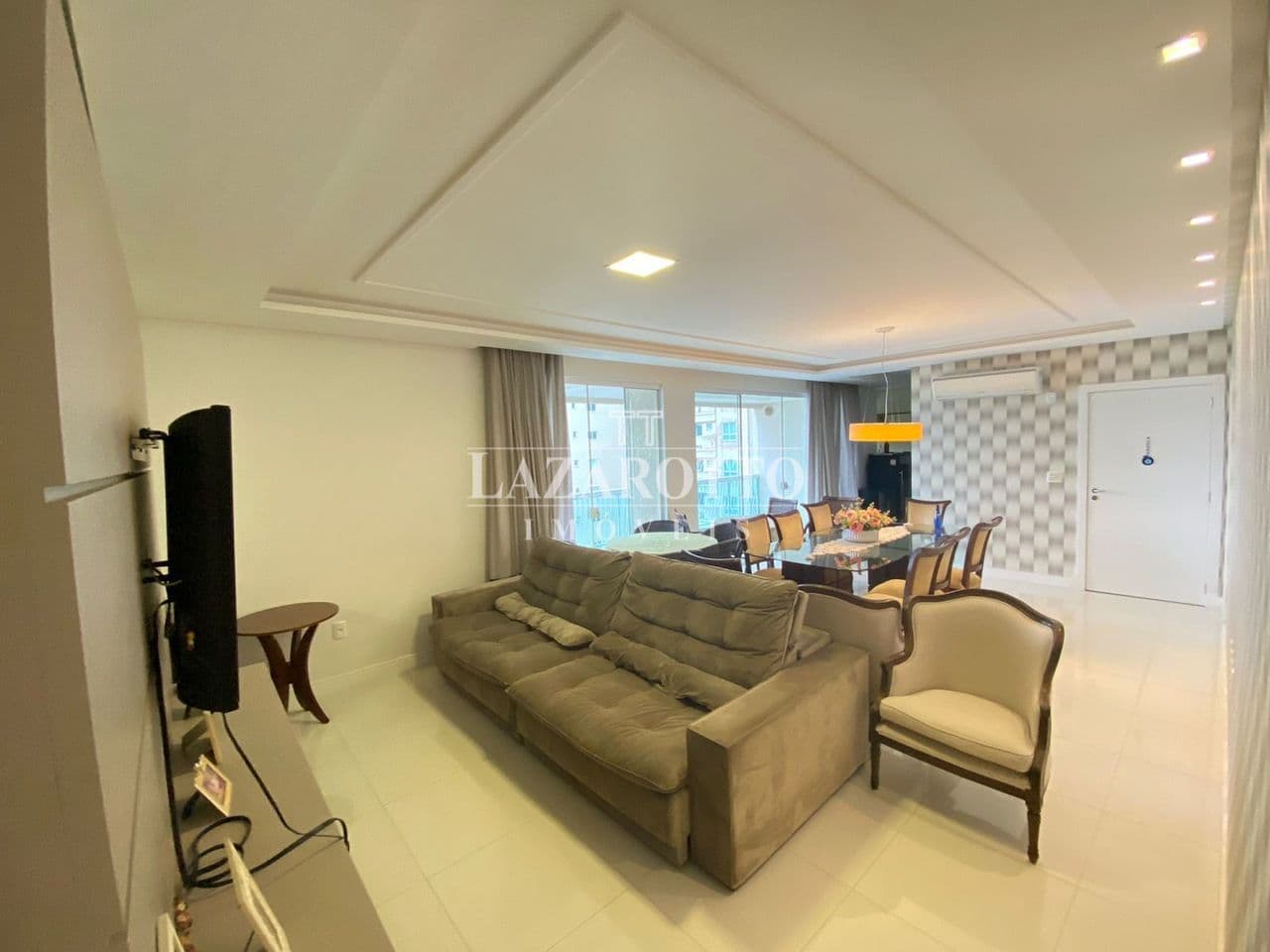 Apartamento à venda – Rua 272 • Meia Praia • Itapema