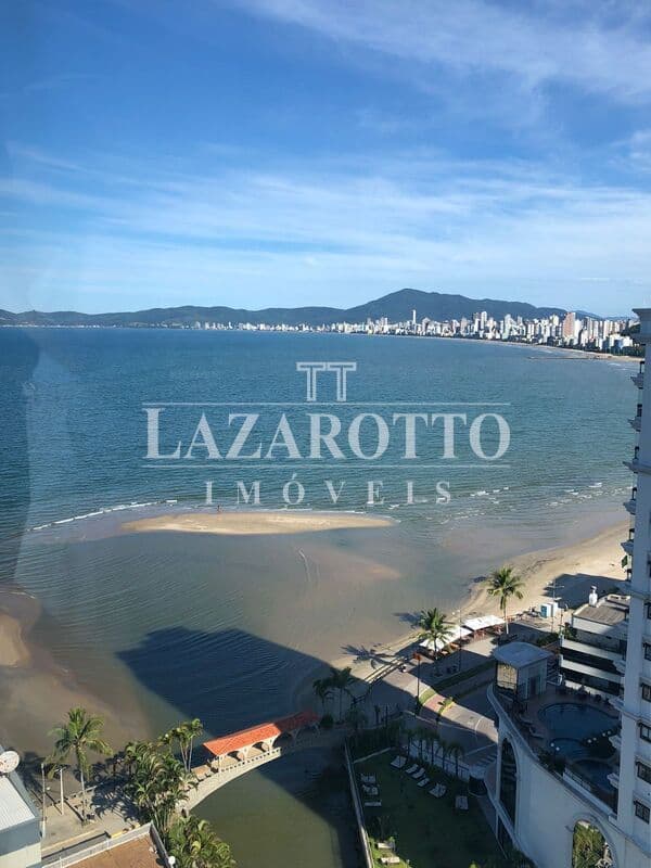 Apartamento à venda – Rua 123 • Centro • Itapema