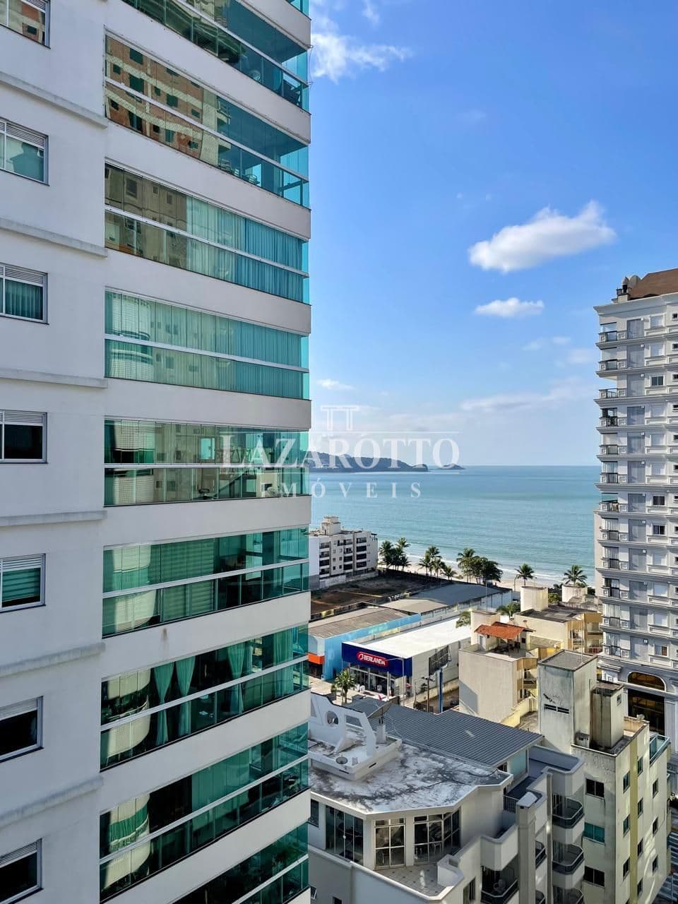 Apartamento à venda – Rua 208 • Meia Praia • Itapema