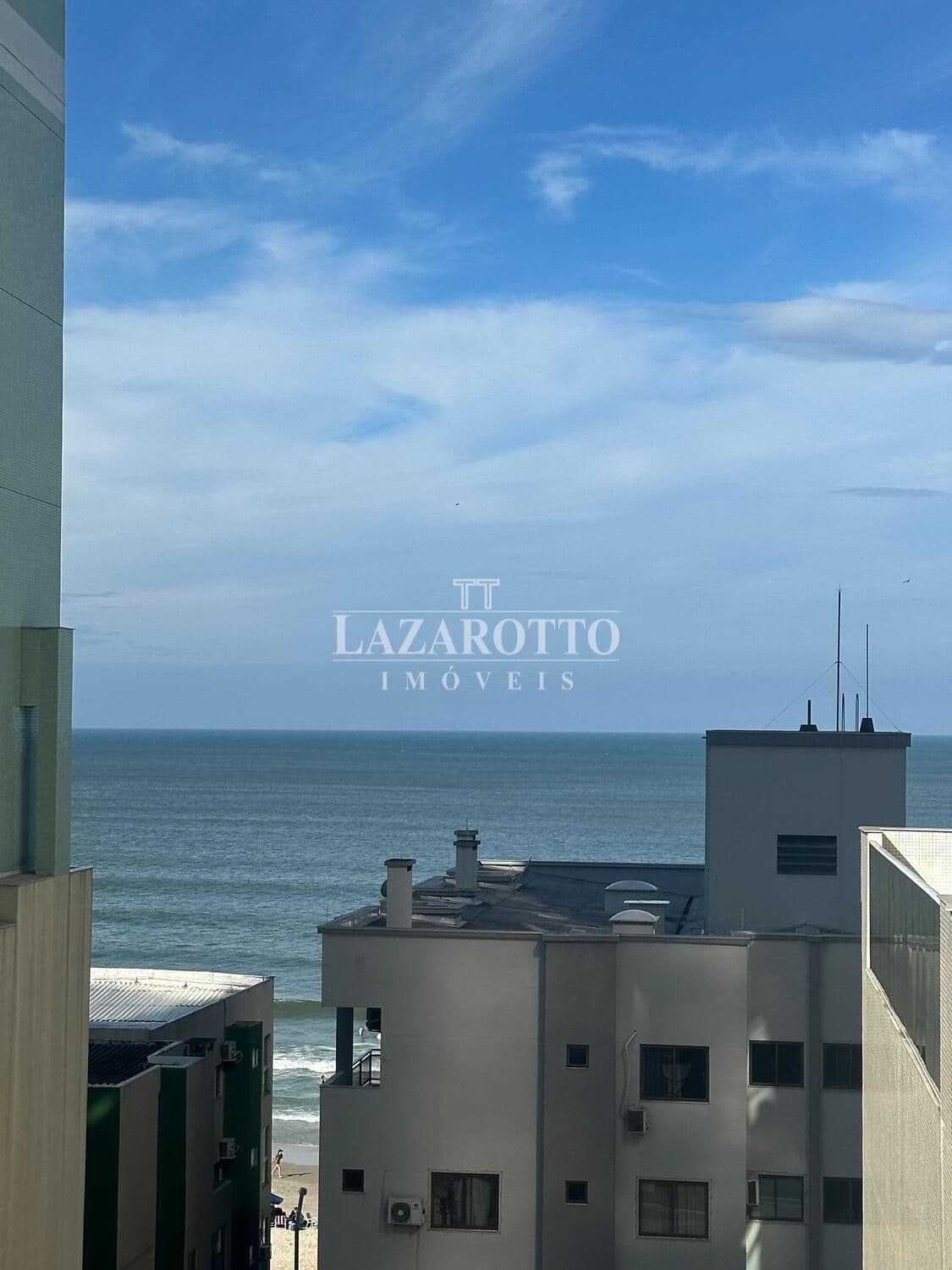 Apartamento à venda – Rua 236 • Meia Praia • Itapema