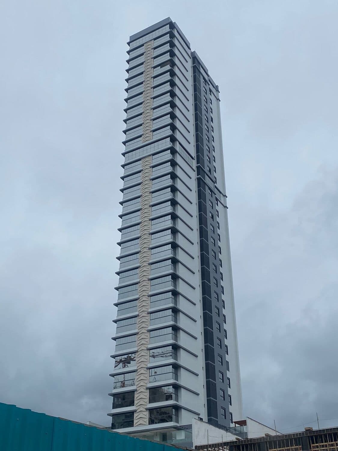 Apartamento à venda – Rua 120 • Centro • Itapema