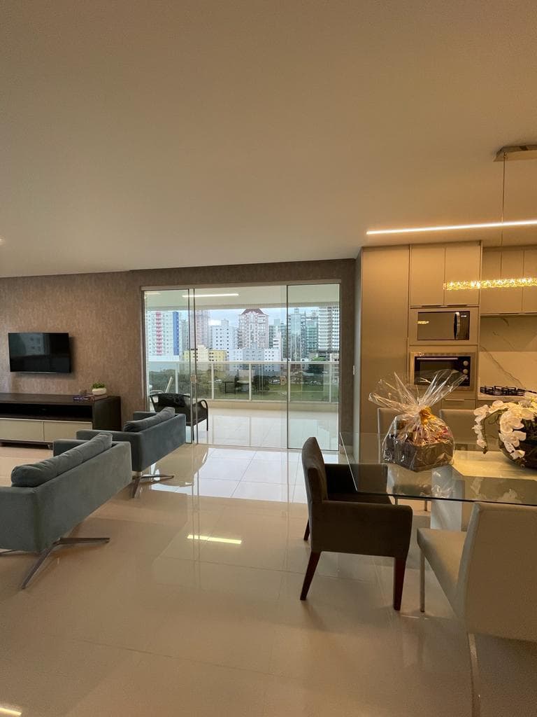 Apartamento à venda – Rua 307 • Meia Praia • Itapema