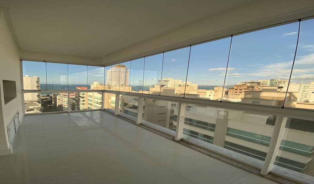 Apartamento à venda – Rua 222 • Meia Praia • Itapema