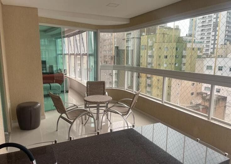 Apartamento à venda – Rua 236 • Meia Praia • Itapema