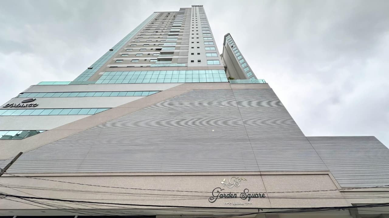 Apartamento à venda – Rua 202 • Meia Praia • Itapema