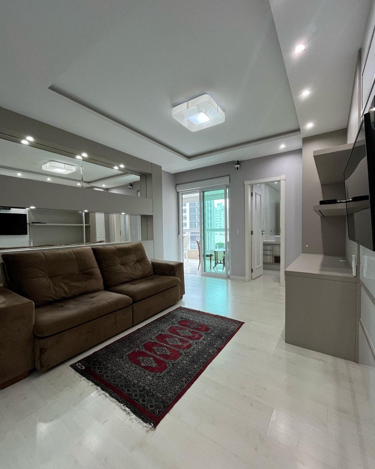 Apartamento à venda – Rua 306 • Meia Praia • Itapema