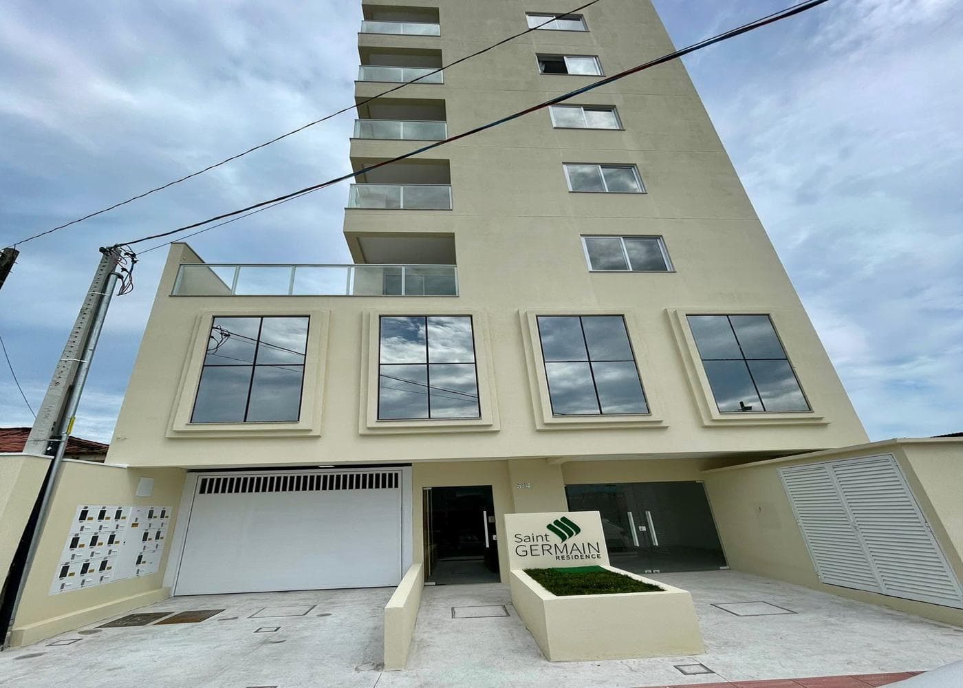 Apartamento à venda – Mario Padilha • Perequê • Porto Belo