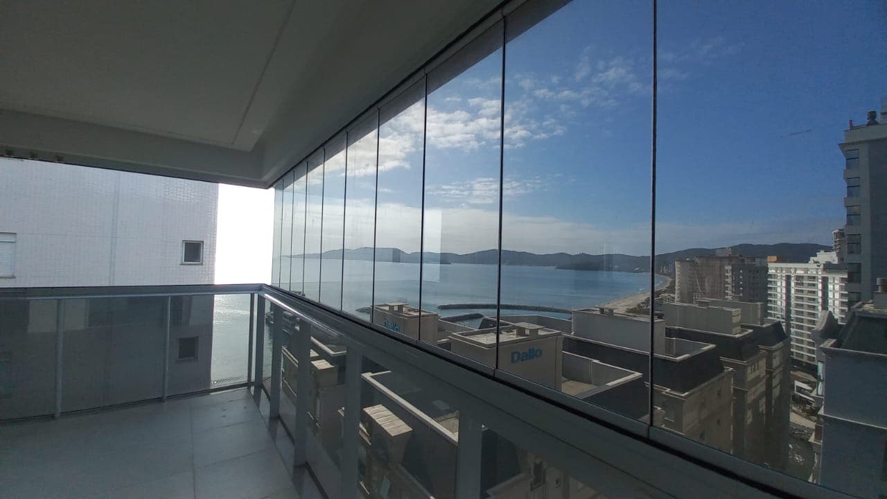 Apartamento à venda – Rua 323 • Meia Praia • Itapema