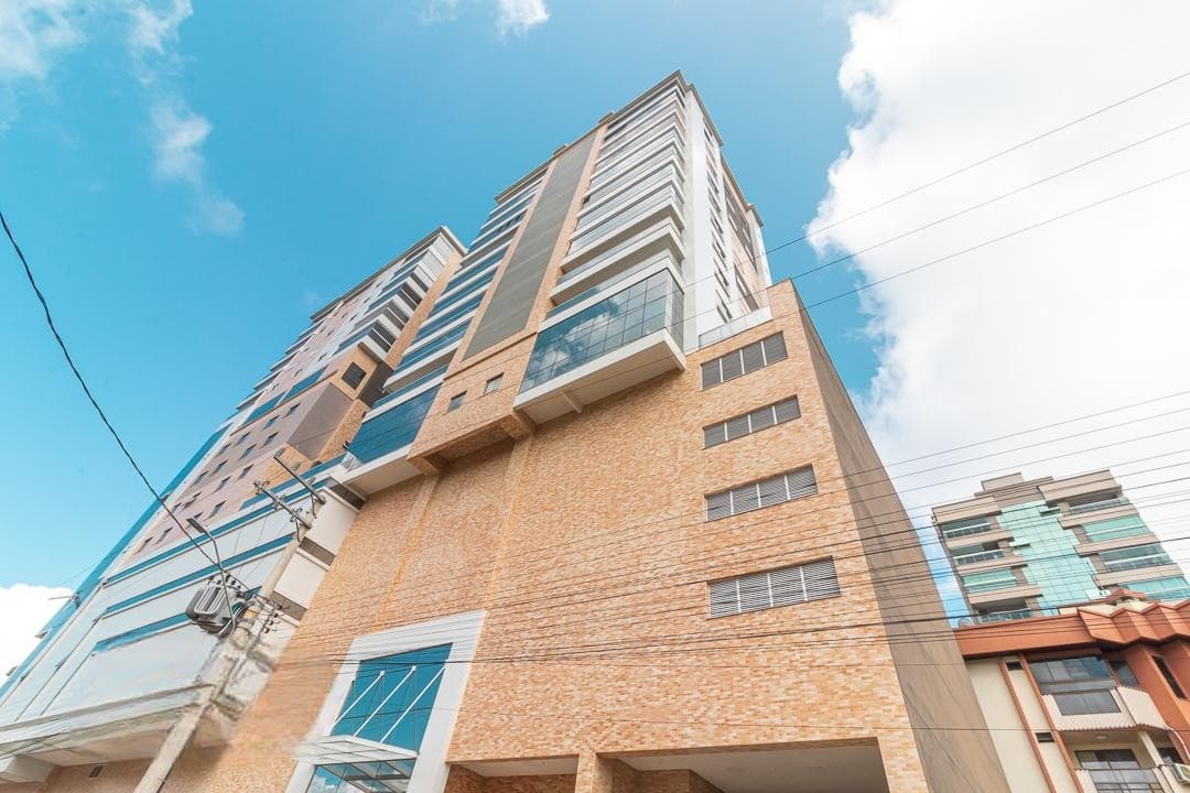 Apartamento à venda – Rua 307 • Meia Praia • Itapema