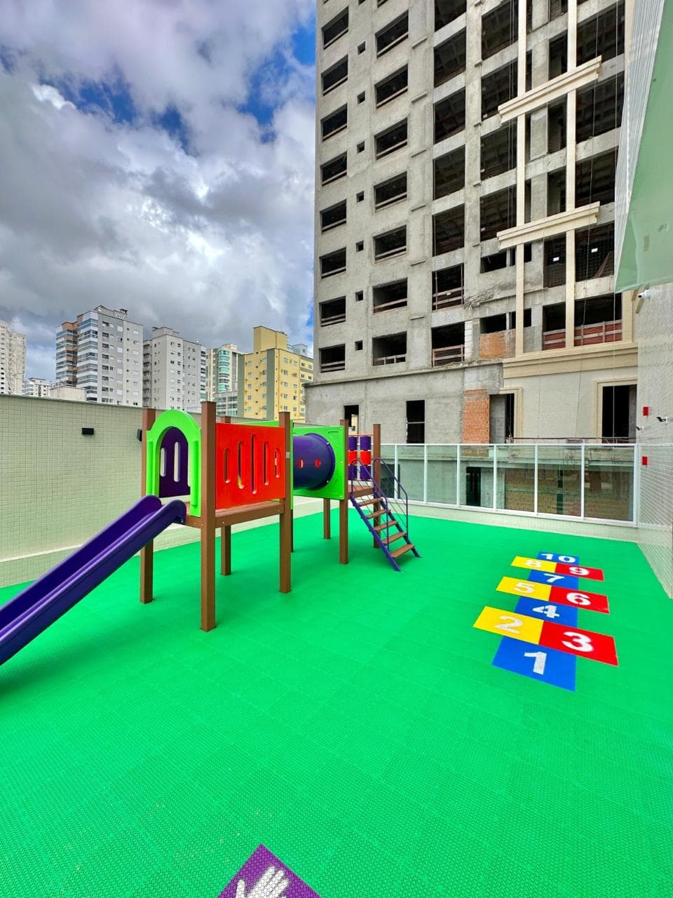 Apartamento à venda – Rua 253 • Meia Praia • Itapema