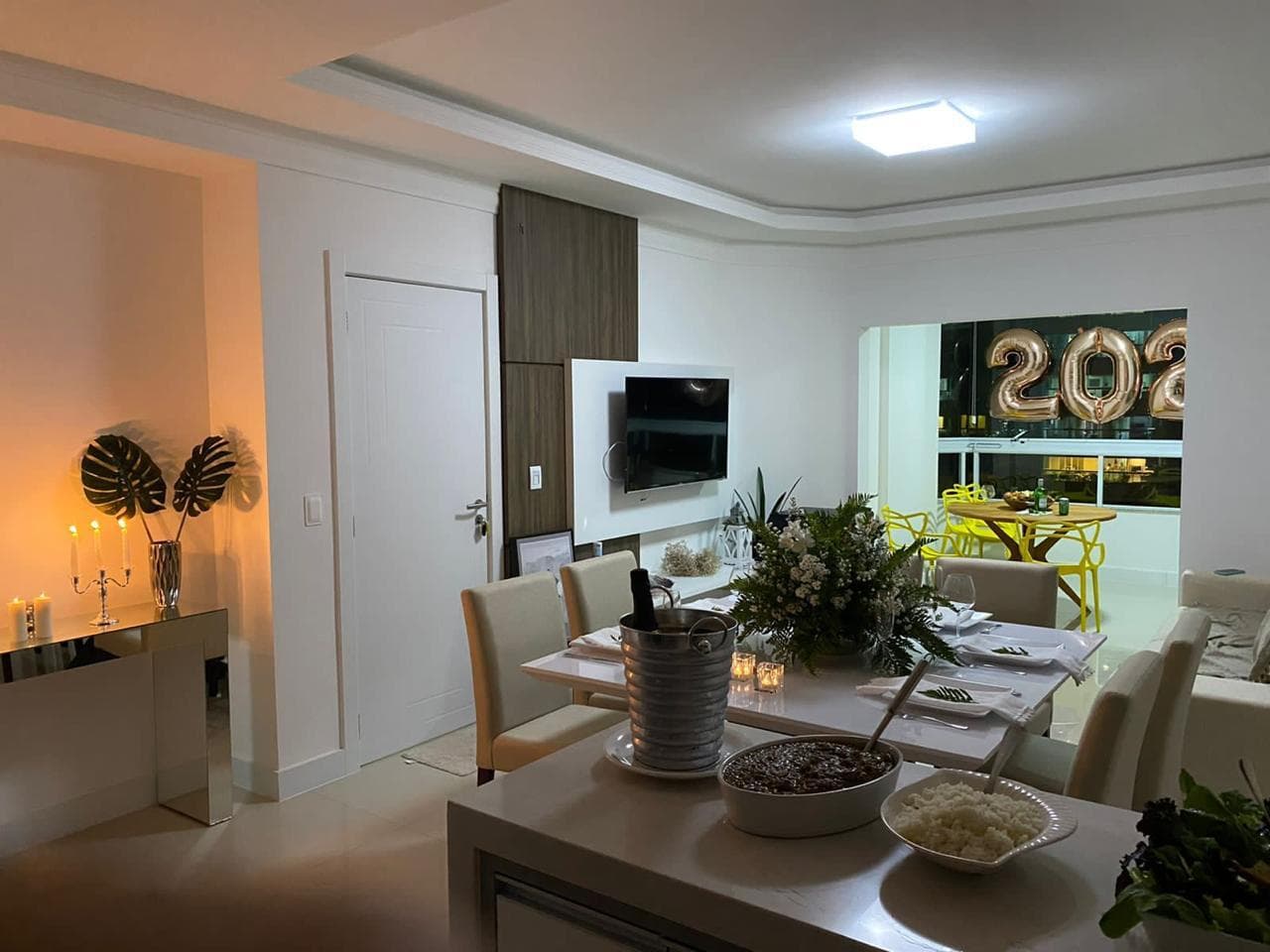 Apartamento à venda – Rua 305 • Meia Praia • Itapema