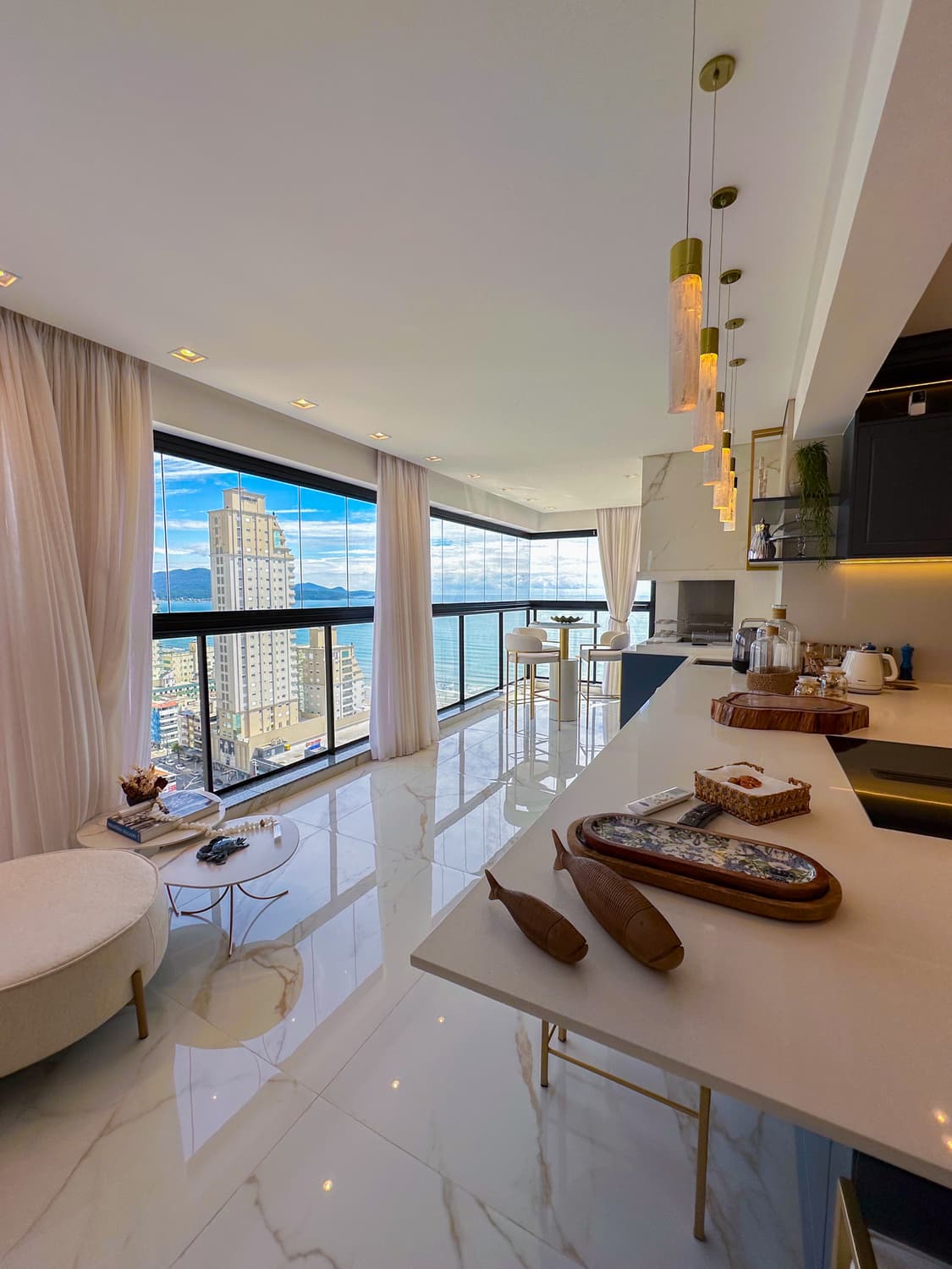 Apartamento à venda – Rua 248 • Meia Praia • Itapema