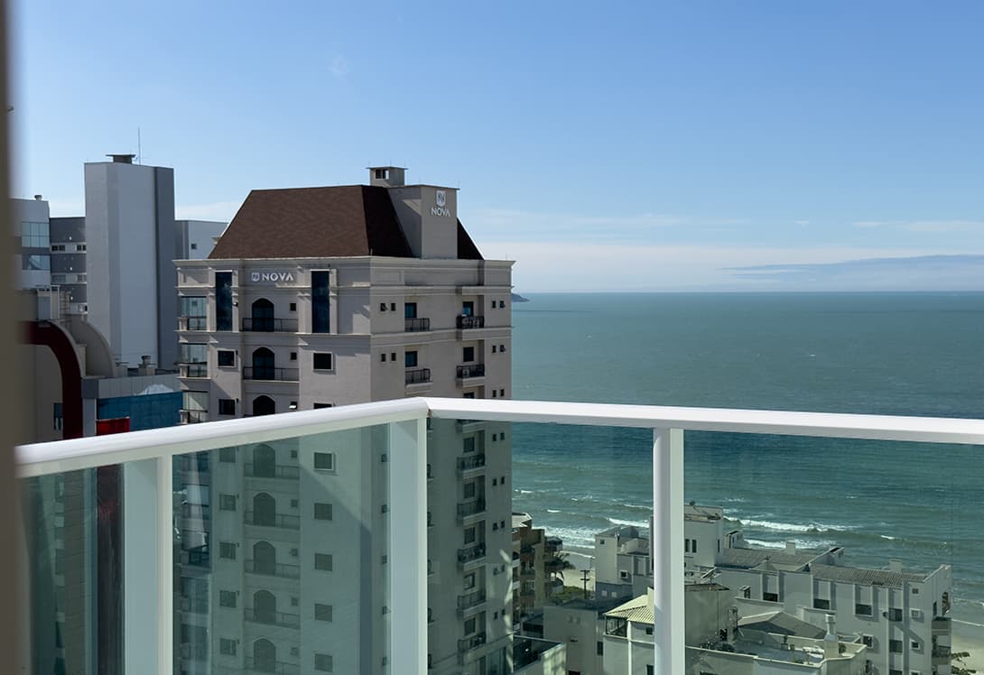Apartamento à venda – Rua 202 • Meia Praia • Itapema