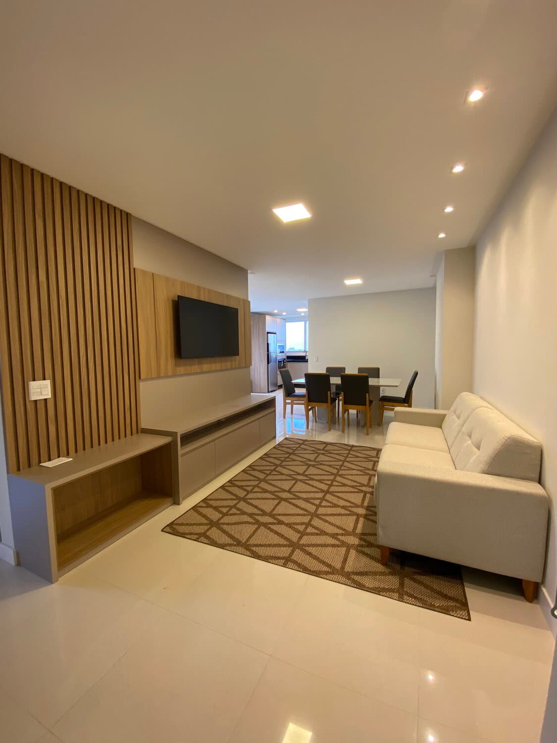 Apartamento à venda – Rua 307 • Meia Praia • Itapema