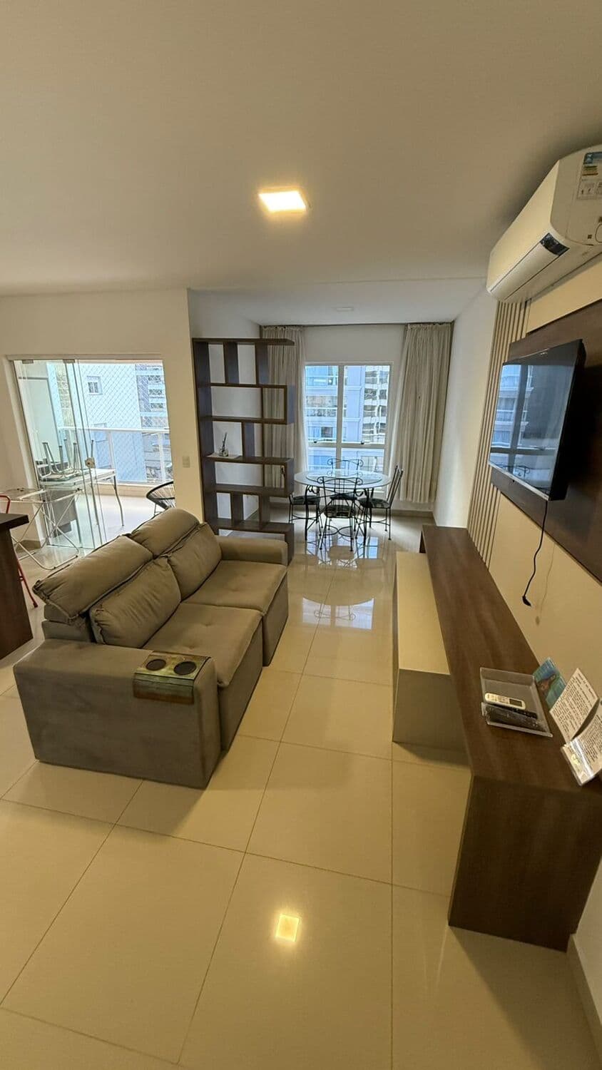 Apartamento à venda – Rua 270 • Meia Praia • Itapema