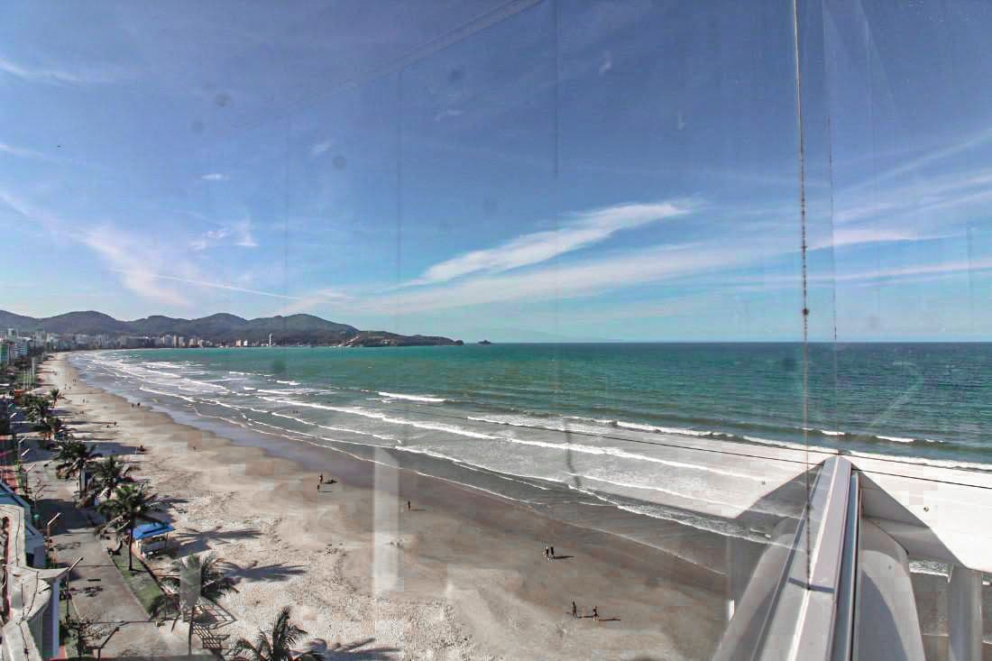 Apartamento à venda – Rua 213 • Meia Praia • Itapema