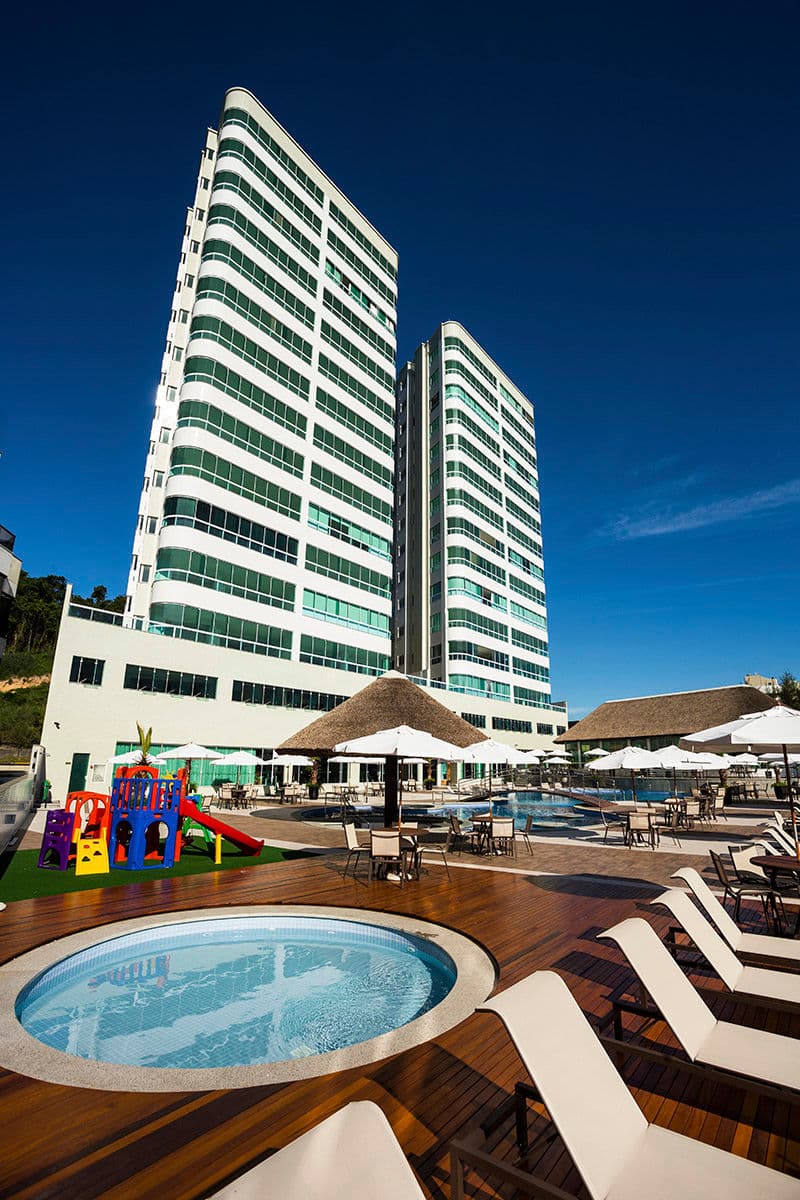 Apartamento à venda – Av. Nereu Ramos • Centro • Itapema