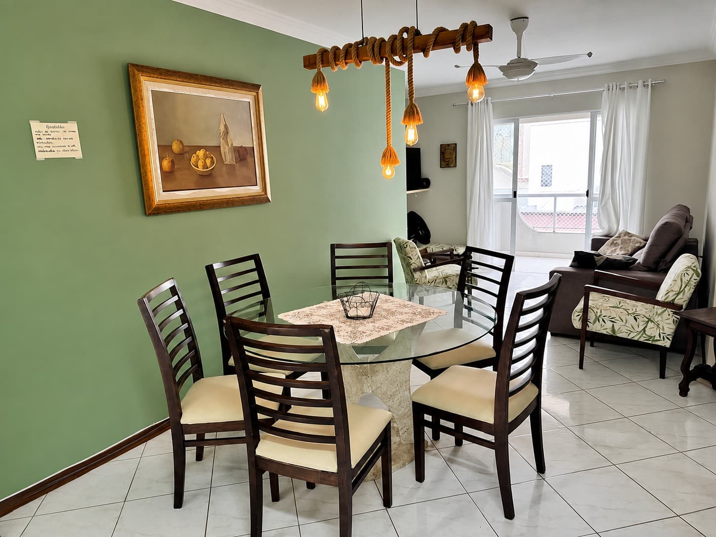 Apartamento à venda – Rua 313 B • Meia Praia • Itapema