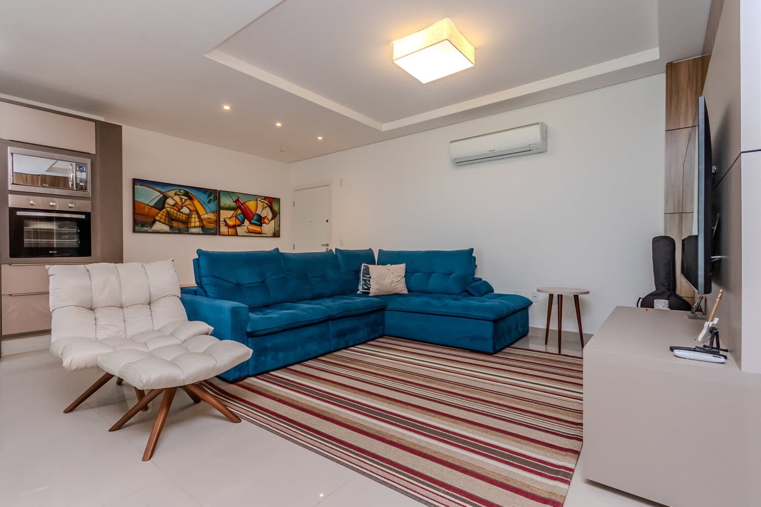 Apartamento à venda – Rua 316 • Meia Praia • Itapema