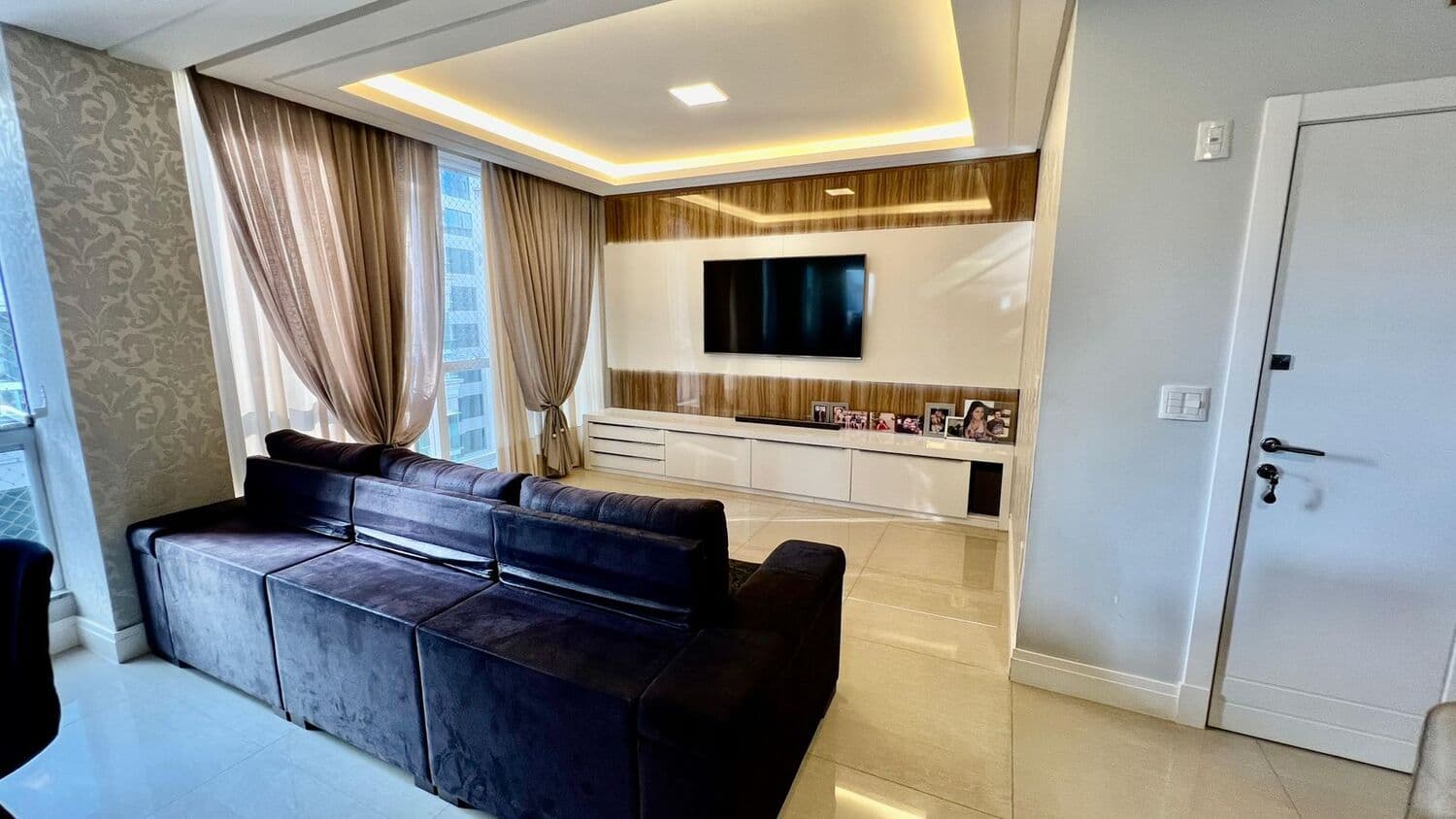 Apartamento à venda – Rua 315 • Meia Praia • Itapema