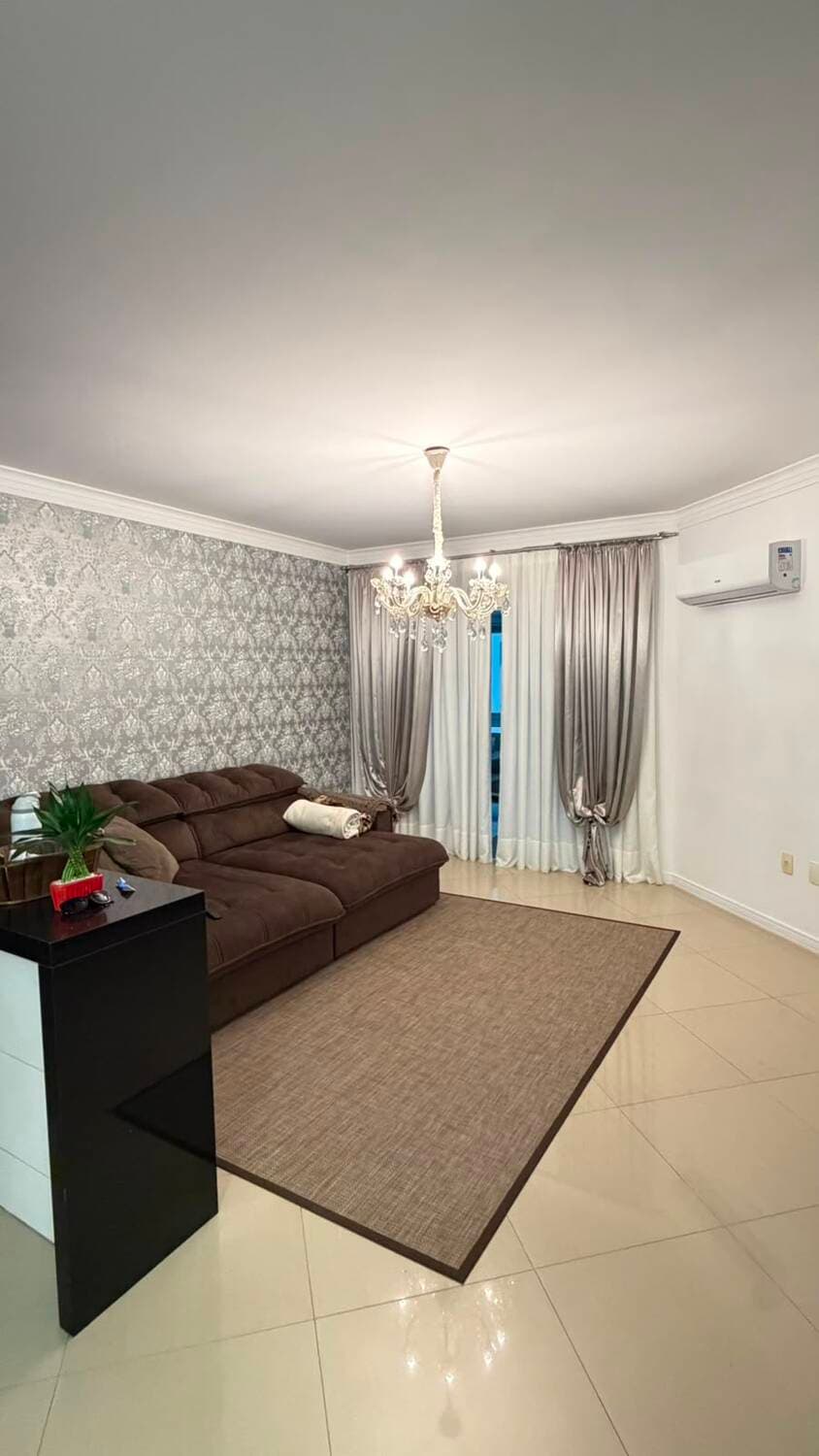 Apartamento à venda – Rua 284 • Meia Praia • Itapema