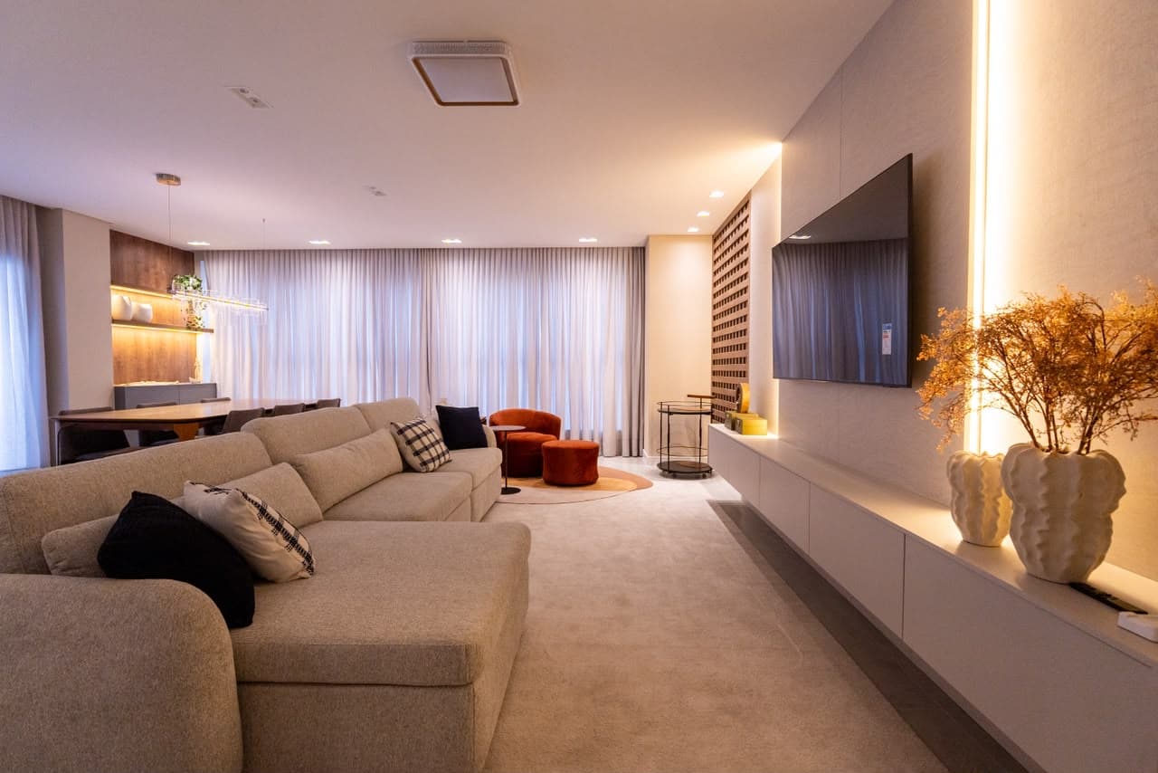 Apartamento à venda – Francisco Aguiar • Perequê • Porto Belo